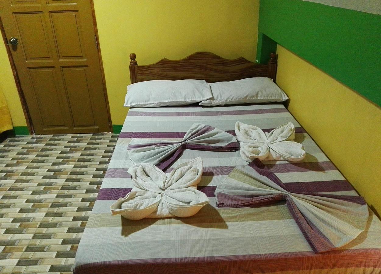 Jun And Carol Beach Cottages Pagudpud Bagian luar foto
