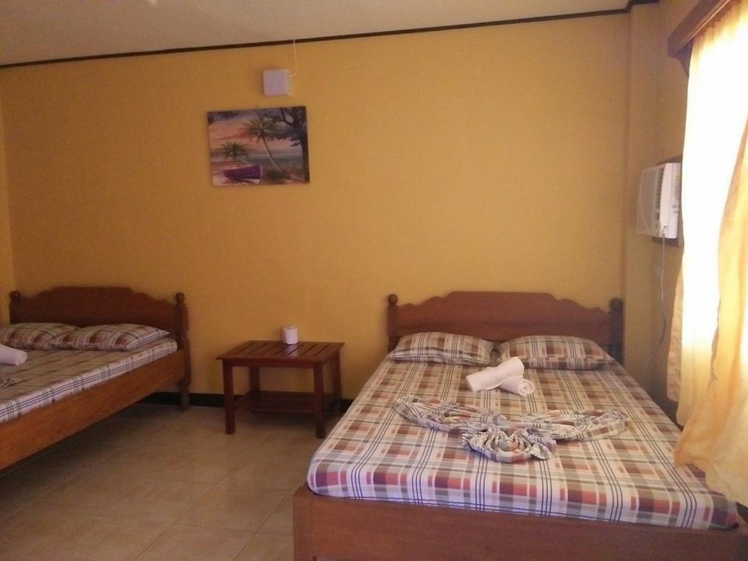 Jun And Carol Beach Cottages Pagudpud Bagian luar foto